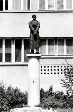 spomenik Usnjar Talec